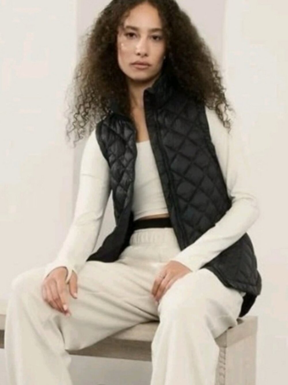 Athleta Whisper Featherless Vest Womens Small